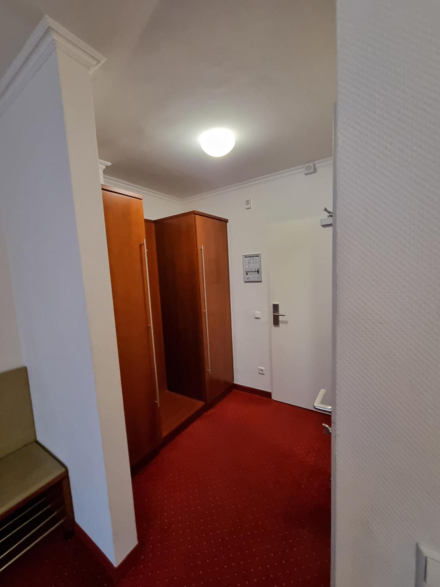 Hotel Am Rosenpark Aachen Exterior photo